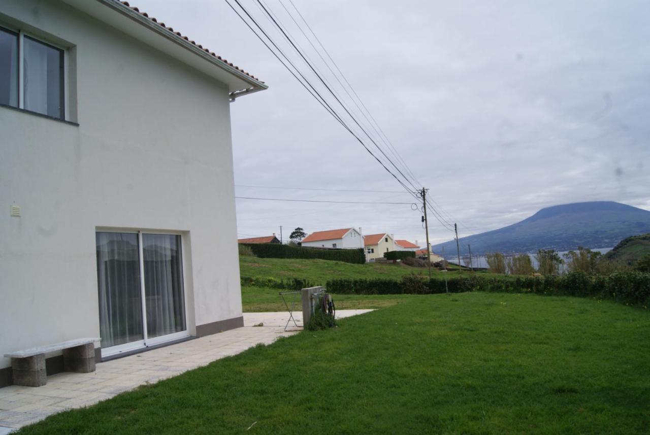 Apartamentos Praia Do Almoxarife Horta  Dış mekan fotoğraf